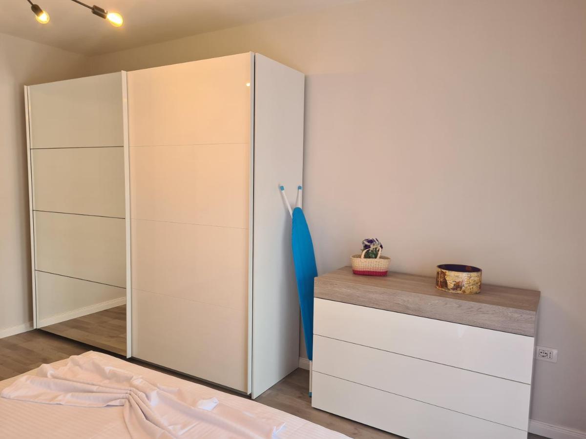 Old Beach Apartment Vlora 외부 사진