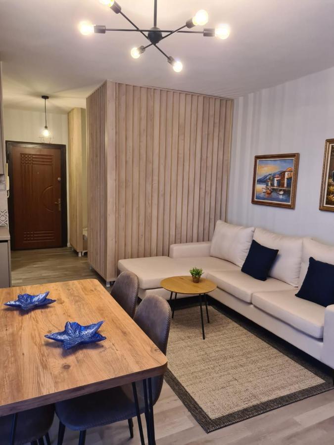 Old Beach Apartment Vlora 외부 사진