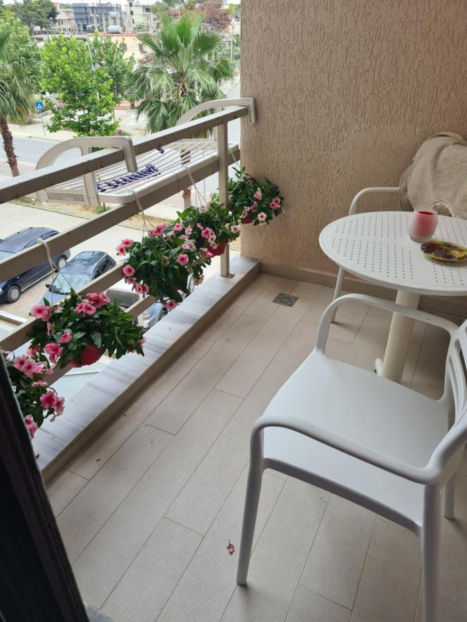 Old Beach Apartment Vlora 외부 사진